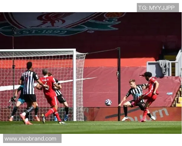 武汉羽毛球队边路渗透战术解析与热点探讨